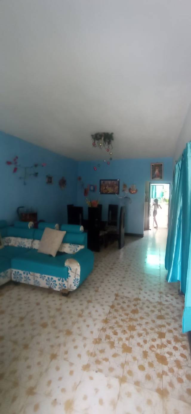 Casa grande en Villa Gorgona Candelaria Valle