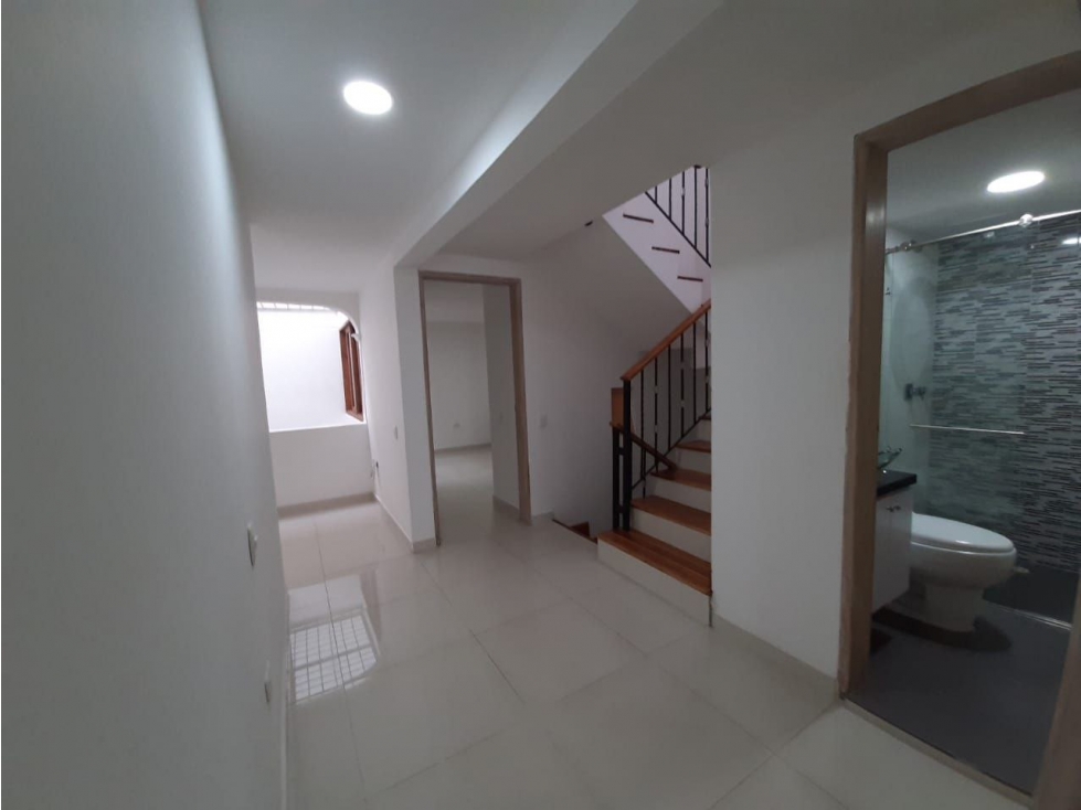 Casa en Rionegro barrio tres cantos