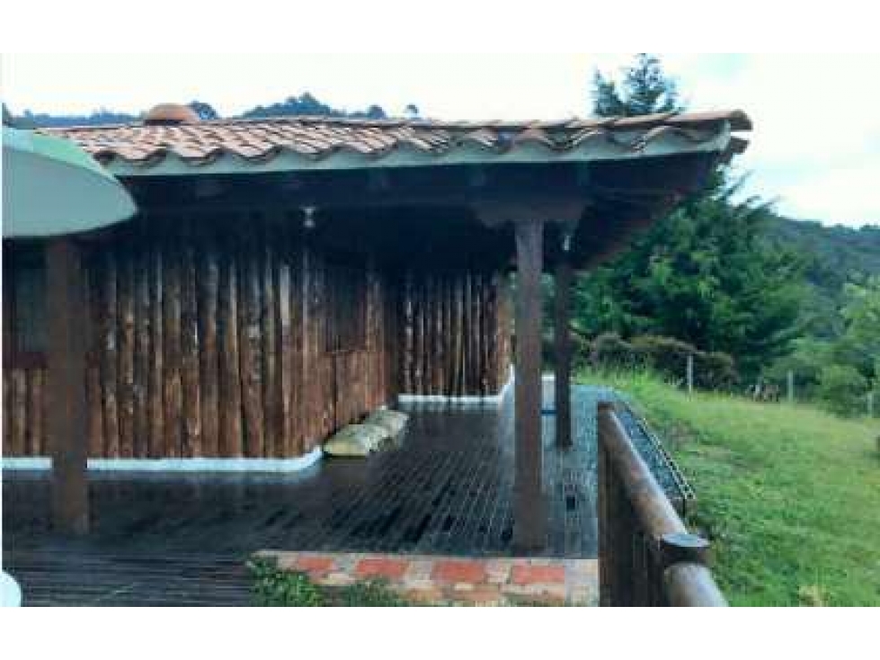 Finca Medellín Santa Elena, Vereda El Progreso - Se Vende