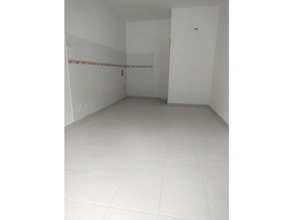 Local en arriendo (san Benito -V/cio)